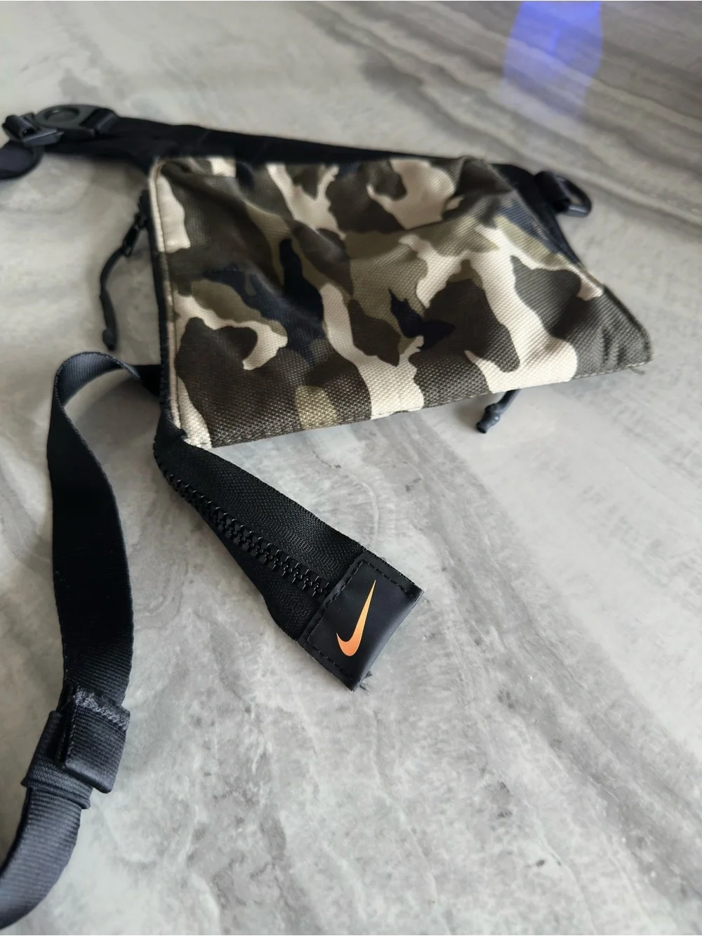 Nike Air Max Smit Camo Clash Crossbody Bag Black Green Camo
